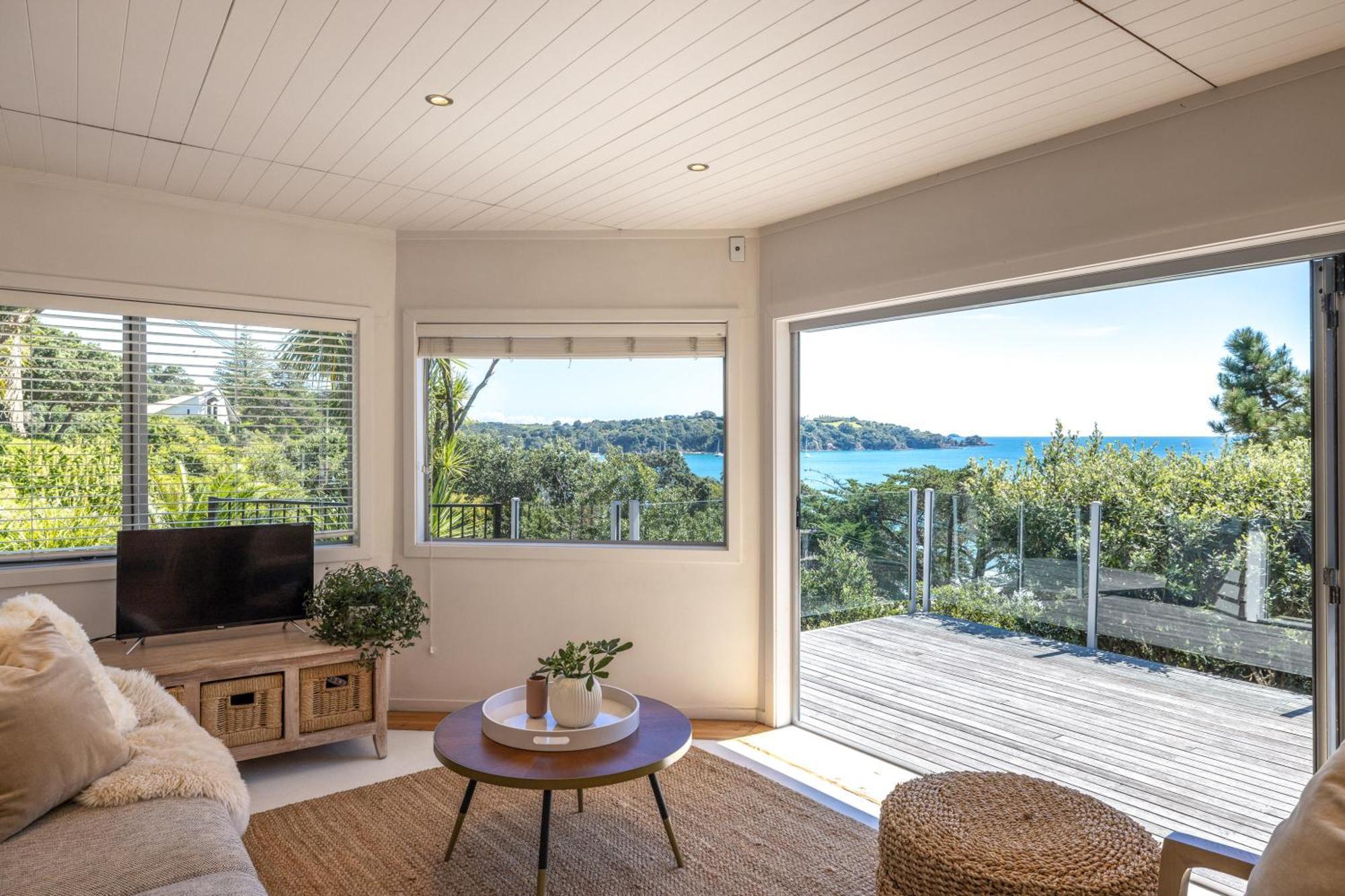Tawa Cottage - Coast & Country Oneroa Exterior photo